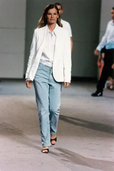 Look 64